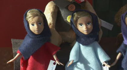 Coquitlam woman transforms Bratz dolls for Syrian children - image