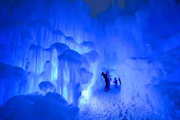 Massive ‘Narnia-like’ ice castle coming to Edmonton this winter ...