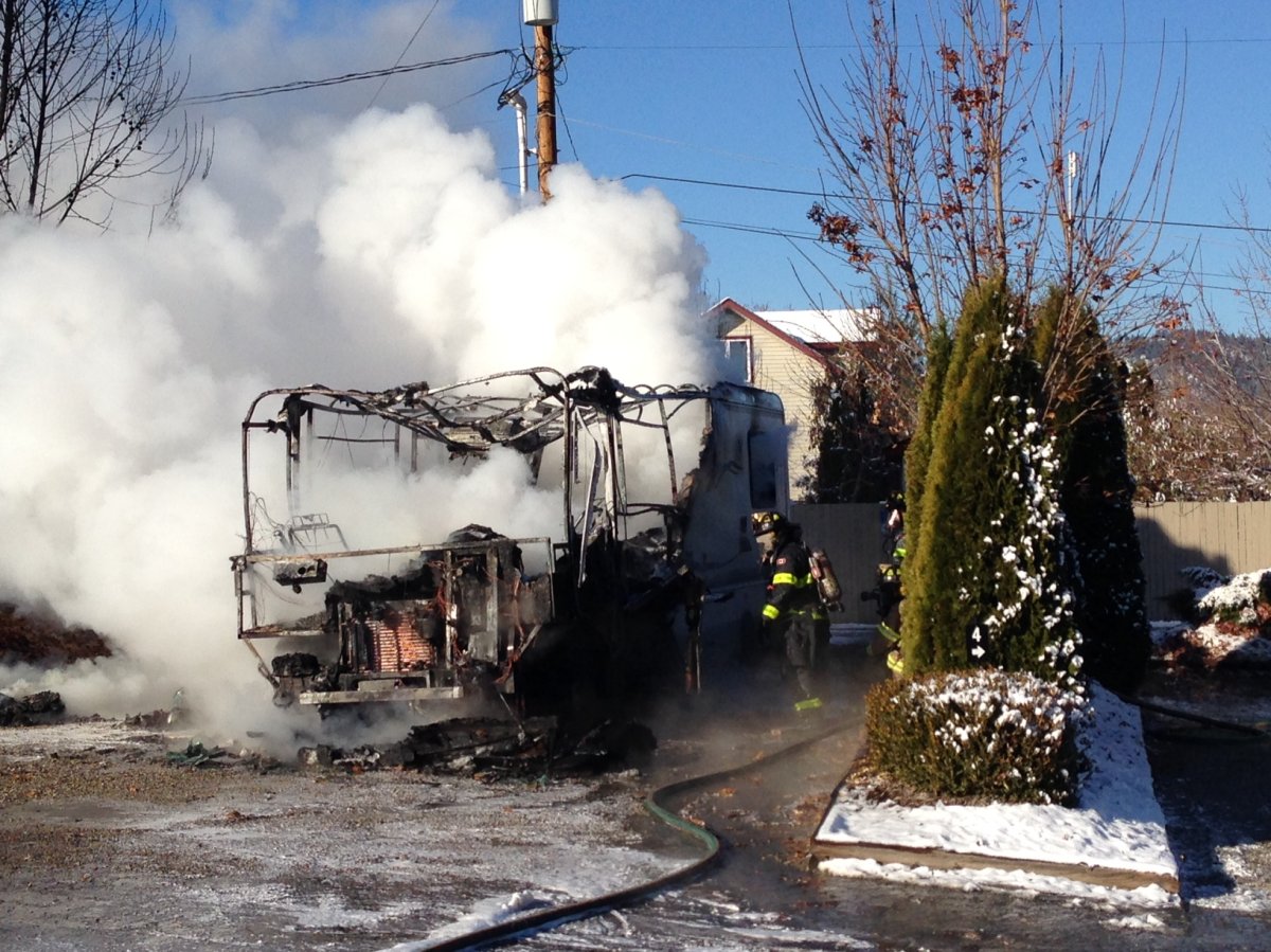 Man inside burning RV escapes with minor injuries - image