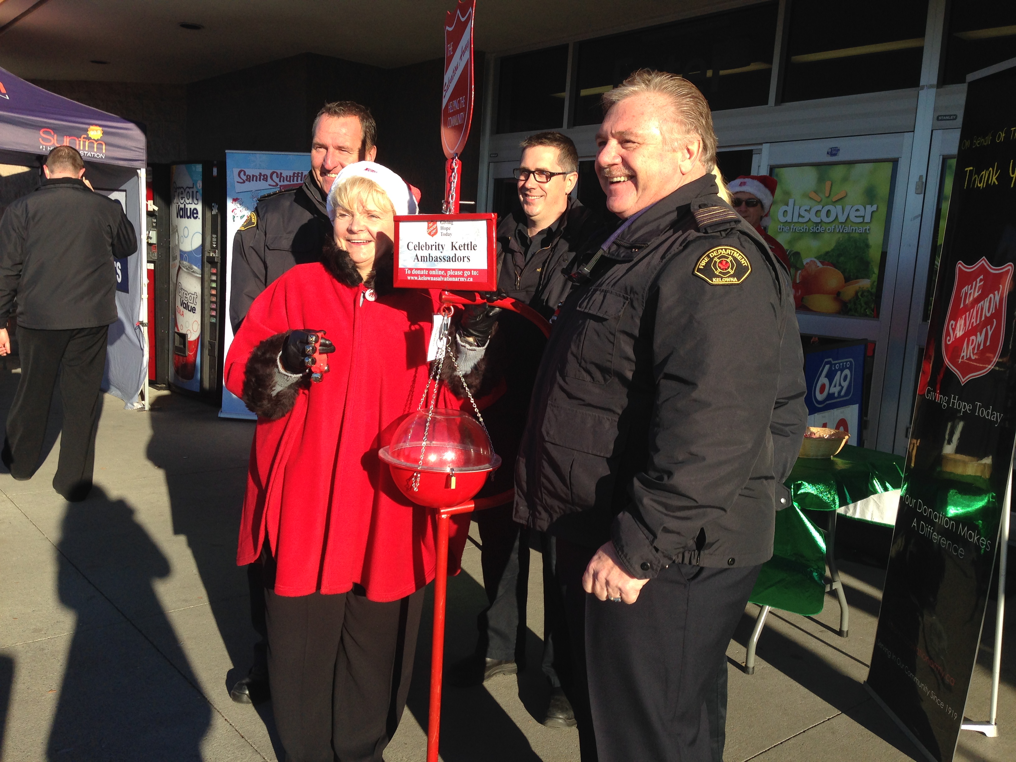 Salvation Army Christmas Kettle Campaign kicks off in the Okanagan -  Okanagan