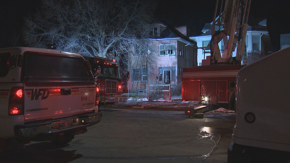 Woman escapes early morning house fire in North End - Winnipeg ...