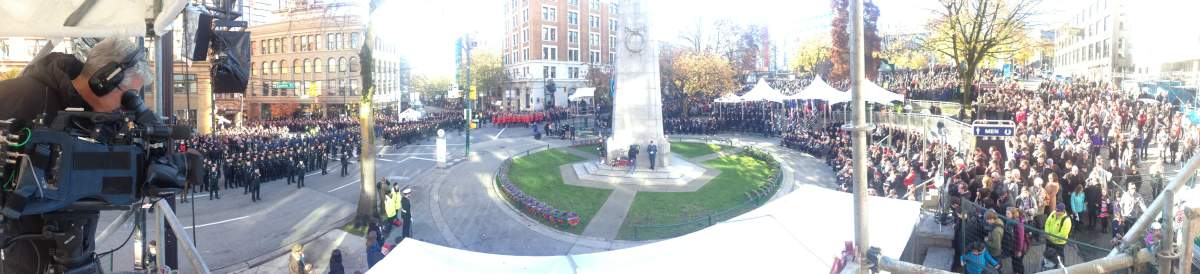 2015 Remembrance Day ceremony in Vancouver - image