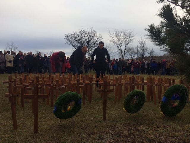 Soldiers killed in Afghanistan honoured in emotional Edmonton bridge ...