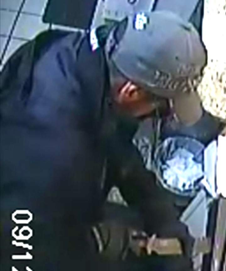 Police searching for three men involved in armed robbery at Vancouver ...