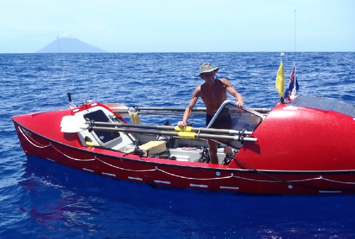 Ontario man completes record rowboat journey across Pacific Ocean