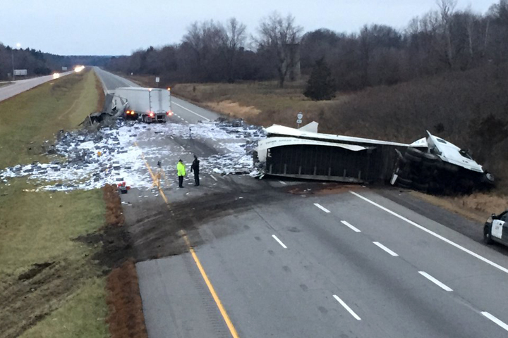 Ontario Provincial Police closed this stretch of Hwy. 401 after two transport trucks crashed early Saturday.