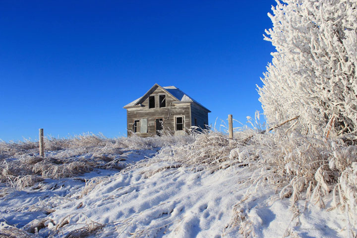Dec. 28: This Your Saskatchewan photo was taken by Krista Routledge near Herbert of an abandoned home “looking decorated for the season in sparkles.”