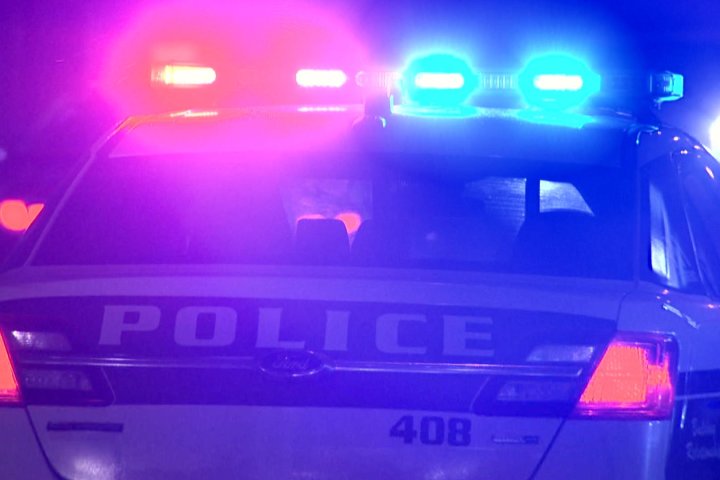 Officer injured after chase with armed suspect: Winnipeg police