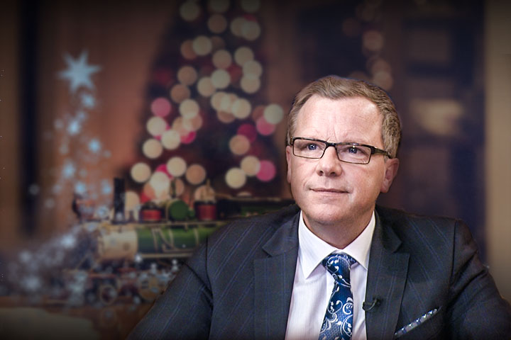 This month Global News sat down with the premier for a wide-ranging interview on the year in politics, but we wanted to share the lighter side of the holidays too.