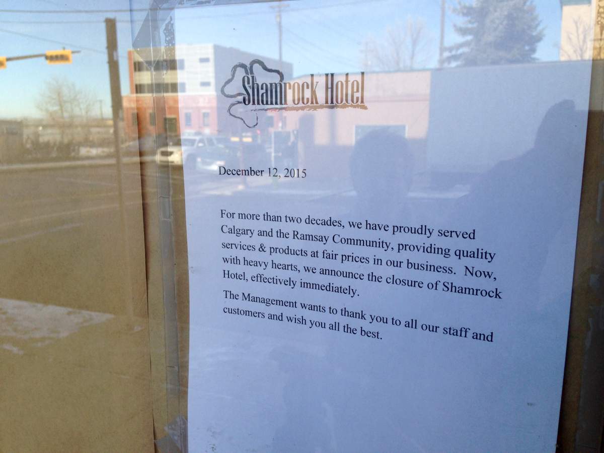 Notice posted on the Shamrock Hotel’s door.