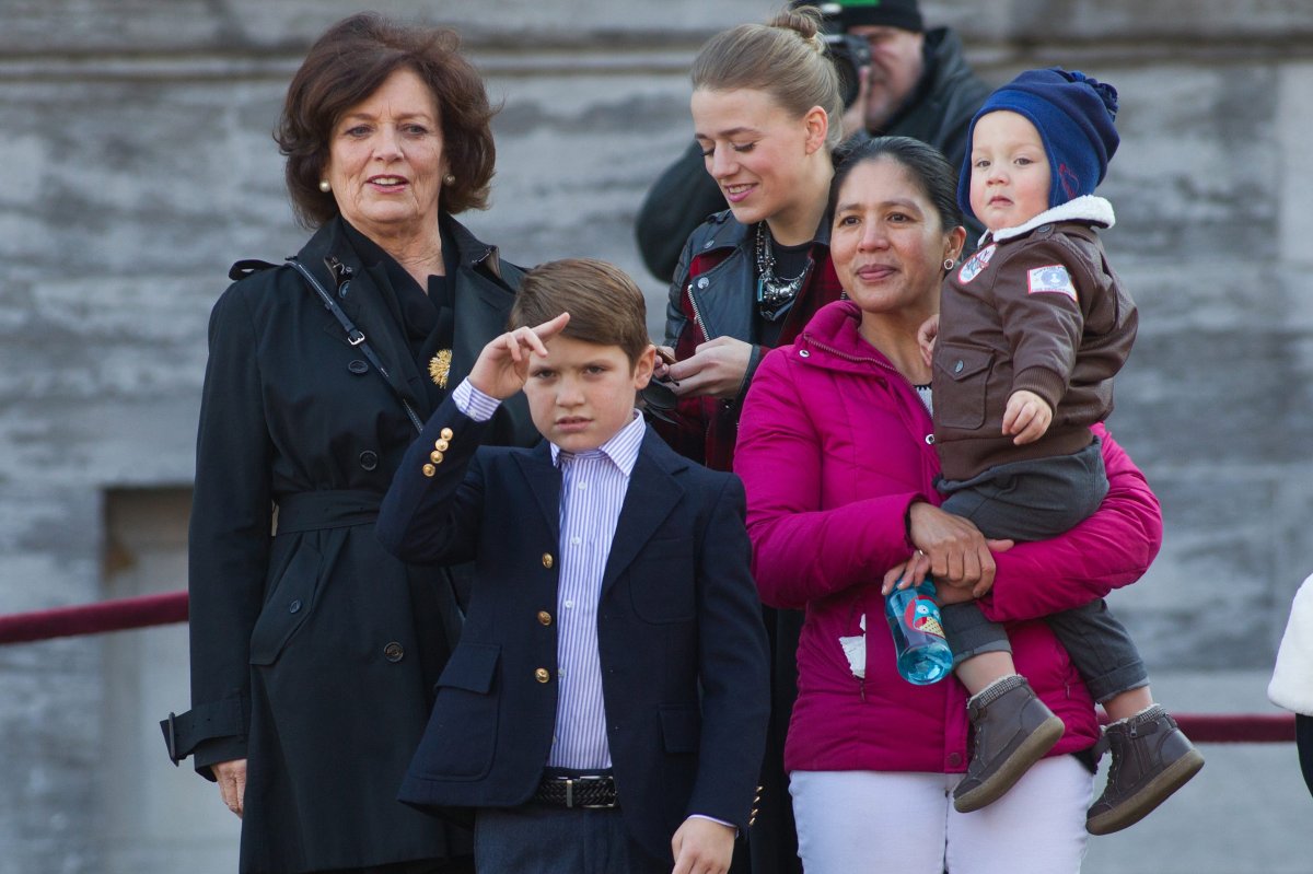 Margaret Trudeau with her grandchildren Hadrian and Xavier Trudau, Ottawa, Ont., on Nov. 4, 2015. THE CANADIAN PRESS IMAGES/Lars Hagberg.