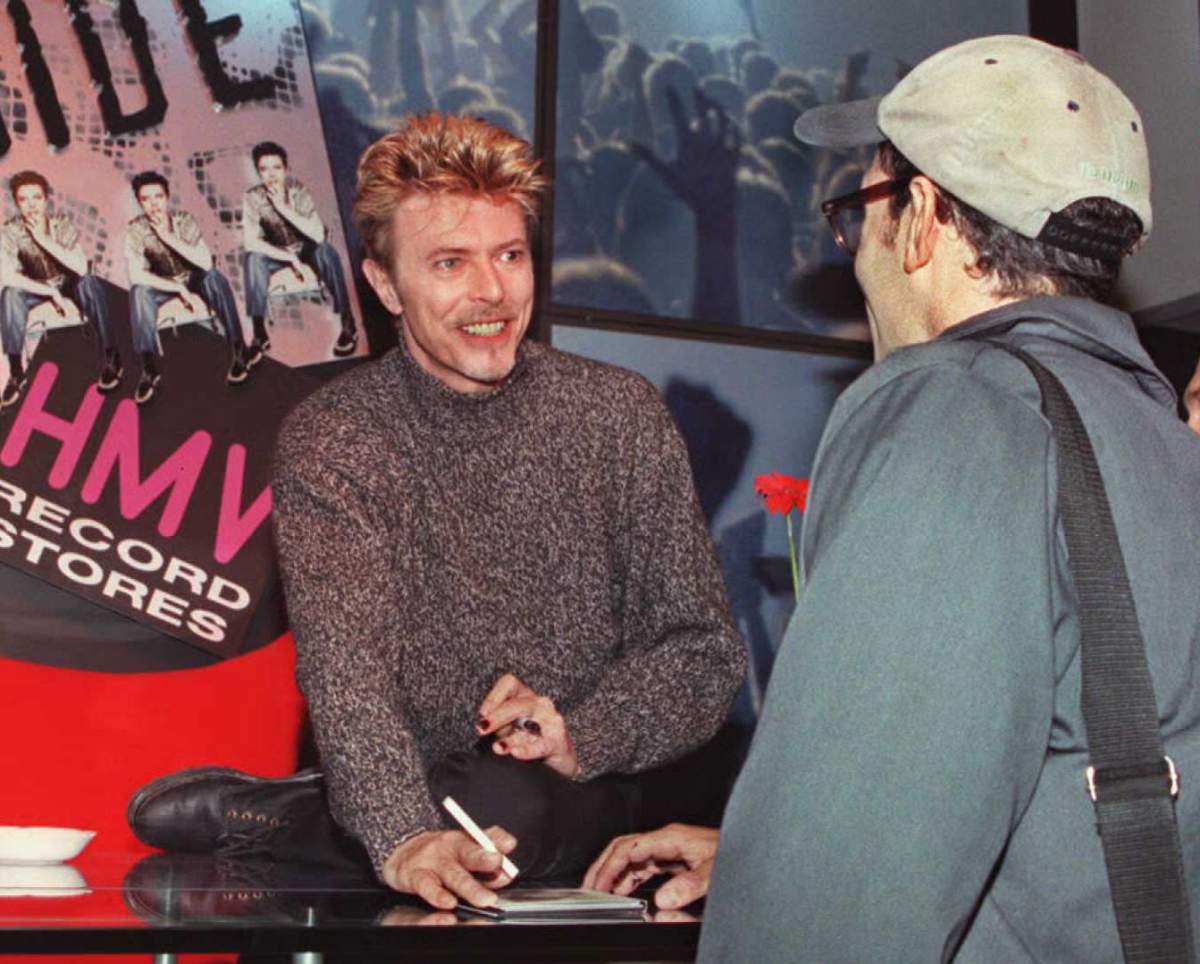 David Bowie in 1995