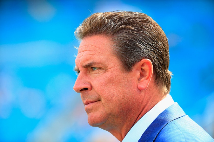  Former NFL player Dan Marino attends a game between the Baltimore Ravens and the Miami Dolphins at Sun Life Stadium on December 6, 2015 in Miami Gardens, Florida.