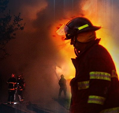 Екстремният студ създаде допълнителни предизвикателства за пожарникарите борещи се с