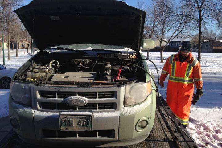 CAA Manitoba shares tips to keep car running during upcoming deep freeze.