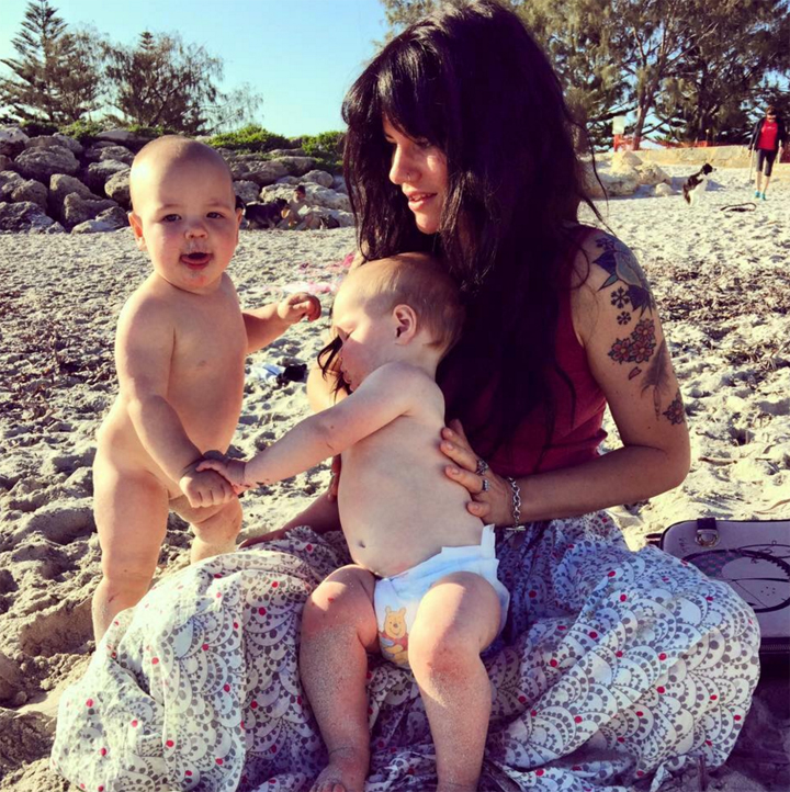 Australian "mommy blogger" Constance Hall has yet another inspiring message for mothers everywhere - don't give up on yourself.