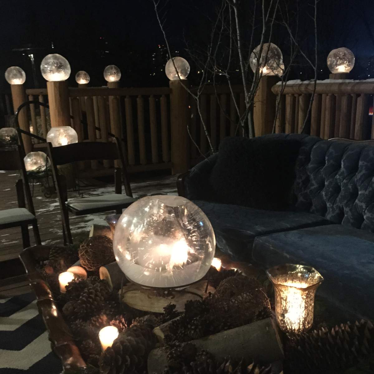 Ice lumineers had a stunning effect at a recent winter time wedding in Edmonton. Photo courtesy of Cory Christopher Designs.