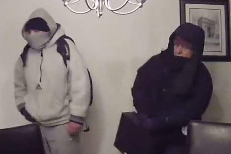 Police release suspect photos in downtown Toronto home invasion ...