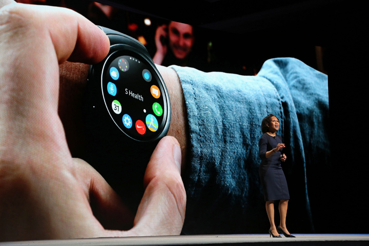 CES 2016: Samsung’s Gear S2 smartwatch to work with iPhone, Volkswagen’s Microbus goes electric - image
