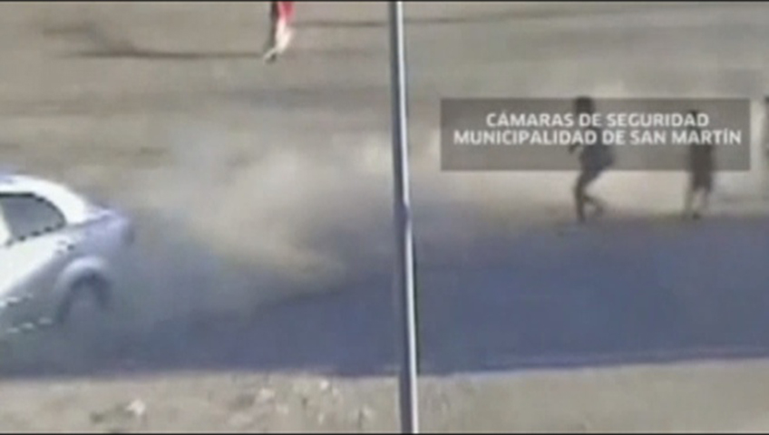 Caught on camera: mother, daughter miraculously survive hit by speeding car - image