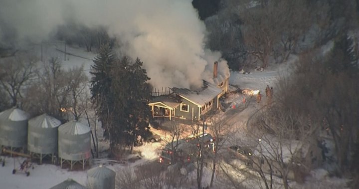 Fire consumes Strathcona County home - Edmonton | Globalnews.ca