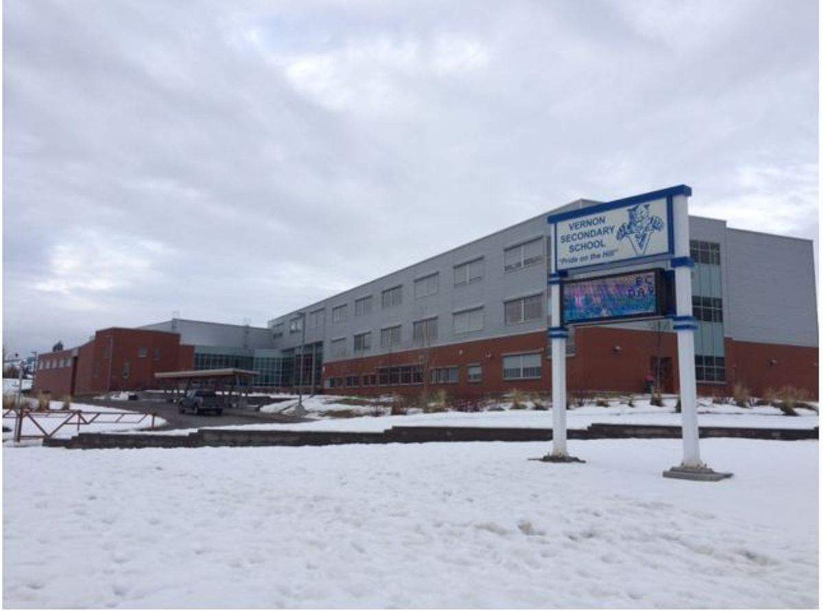 Lockdown at Vernon Secondary School over - image