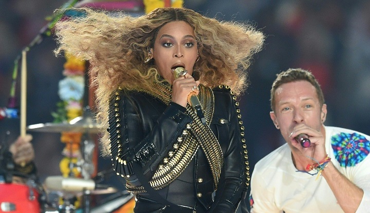 Beyonce and Chris Martin perform during Super Bowl 50 between the Carolina Panthers and the Denver Broncos at Levi's Stadium in Santa Clara, California, on February 7, 2016. 