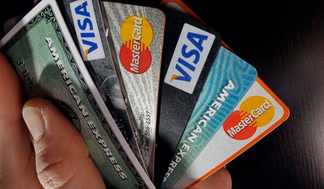 金士顿警方指控餐厅员工窃取顾客信用卡和借记卡信息