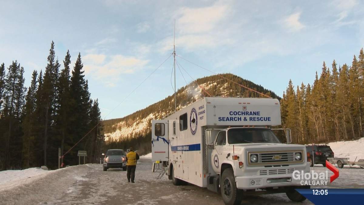 Kananaskis Emergency Services set up a command station near the Prairie Mountain trail head along Highway 66