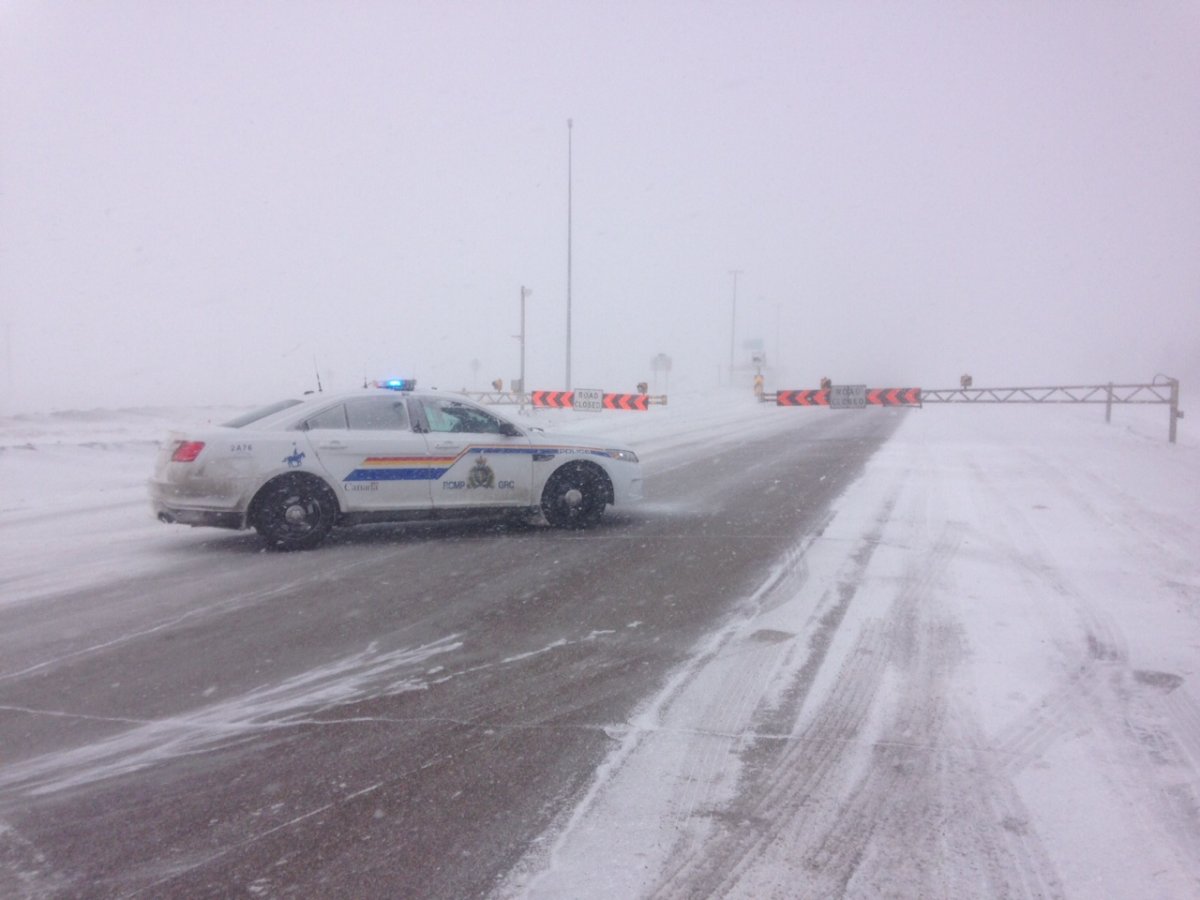 Strong winds caused multiple highway closures around Winnipeg earlier this week.