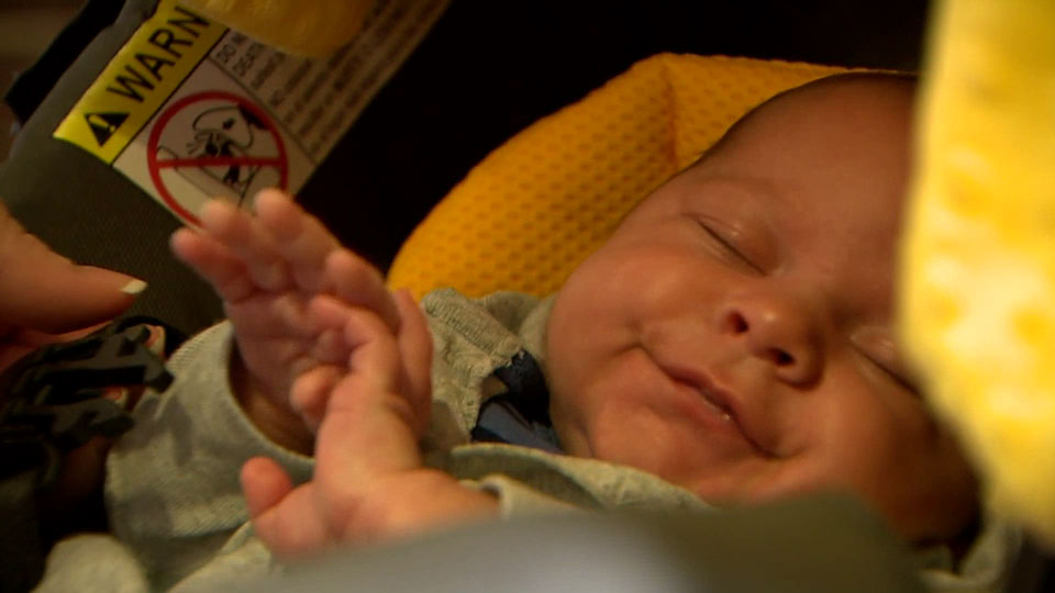 Hospital performs procedure on wrong newborn, clips child’s tongue without parents’ permission - image