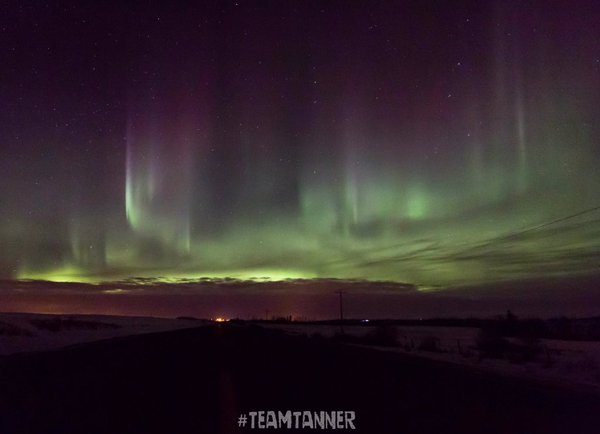 Theresa and Darlene Tanner captured the northern lights near Alix, AB on February 2, 2016.