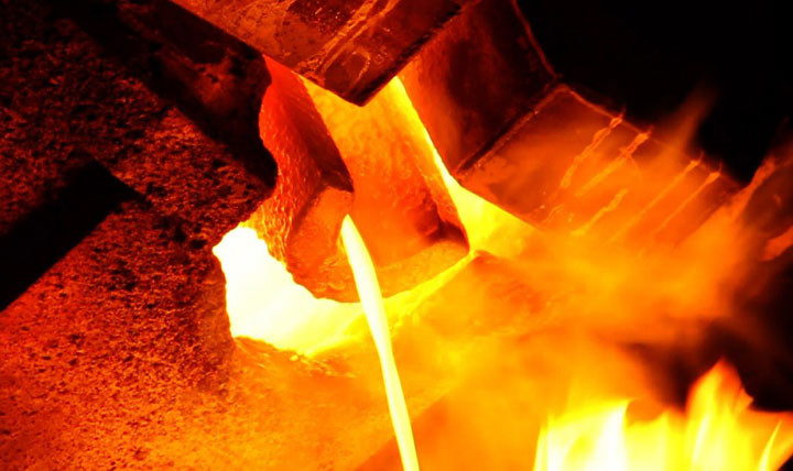 Silver Standard Resources strikes friendly deal to buy Saskatoon-based gold mining company.