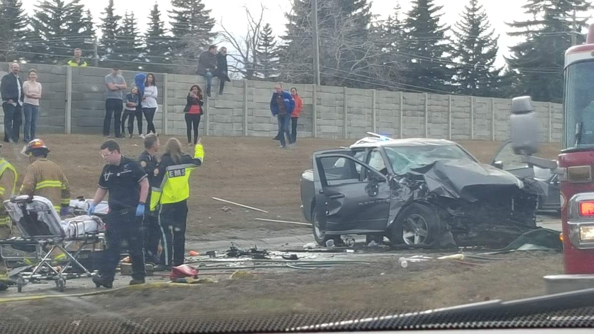 Crash on Glenmore Trail and Crowchild Trail March 27, 2016.
