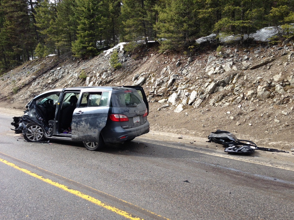 Highway 33 East Reopens After Fatal Head-on Crash | Globalnews.ca