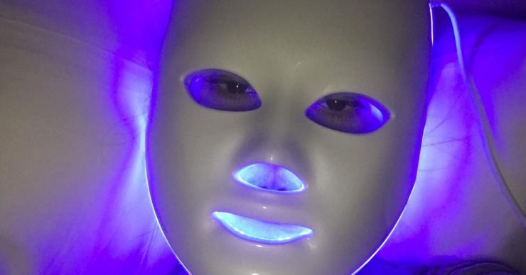 One dermatologist Global News spoke to says not to try this at home.