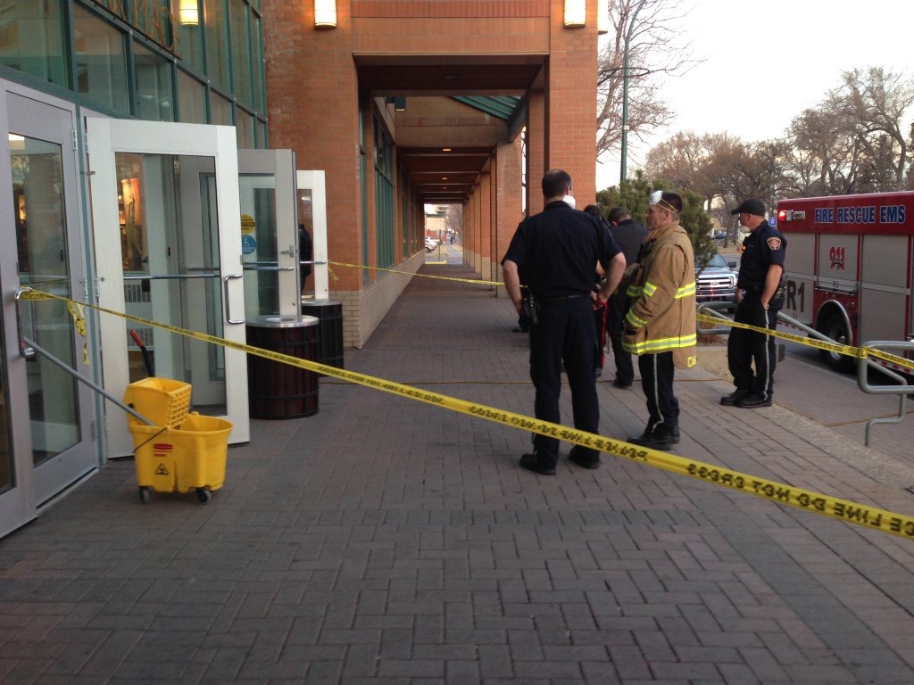 Park Place Mall in Lethbridge evacuated after man discharged pepper spray - image