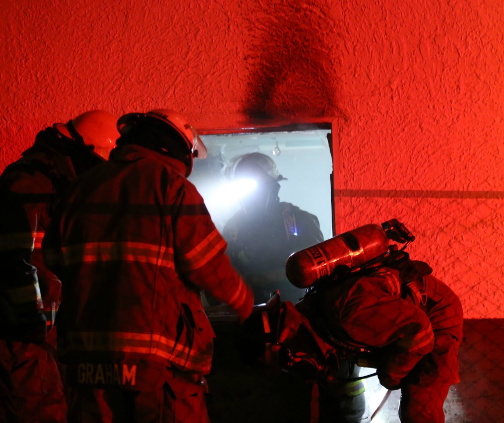 Structure fire quickly put out by Oliver fire crews - Okanagan ...