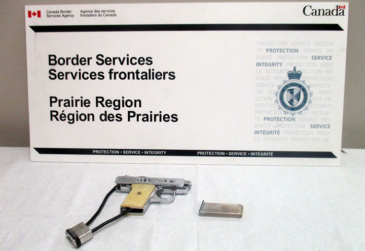 CBSA officers at border crossings found a loaded gun in a sock and stopped 36 convicted criminals from entering Saskatchewan last month.
