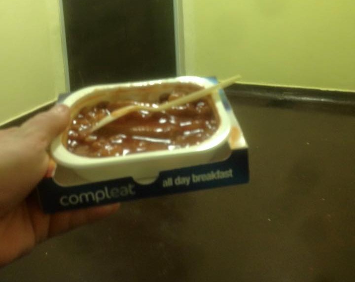 "Two sausages floating around a runny sauce with a few diced potatoes thrown in. Lovely," wrote a U.K. detainee in a prison cell review.