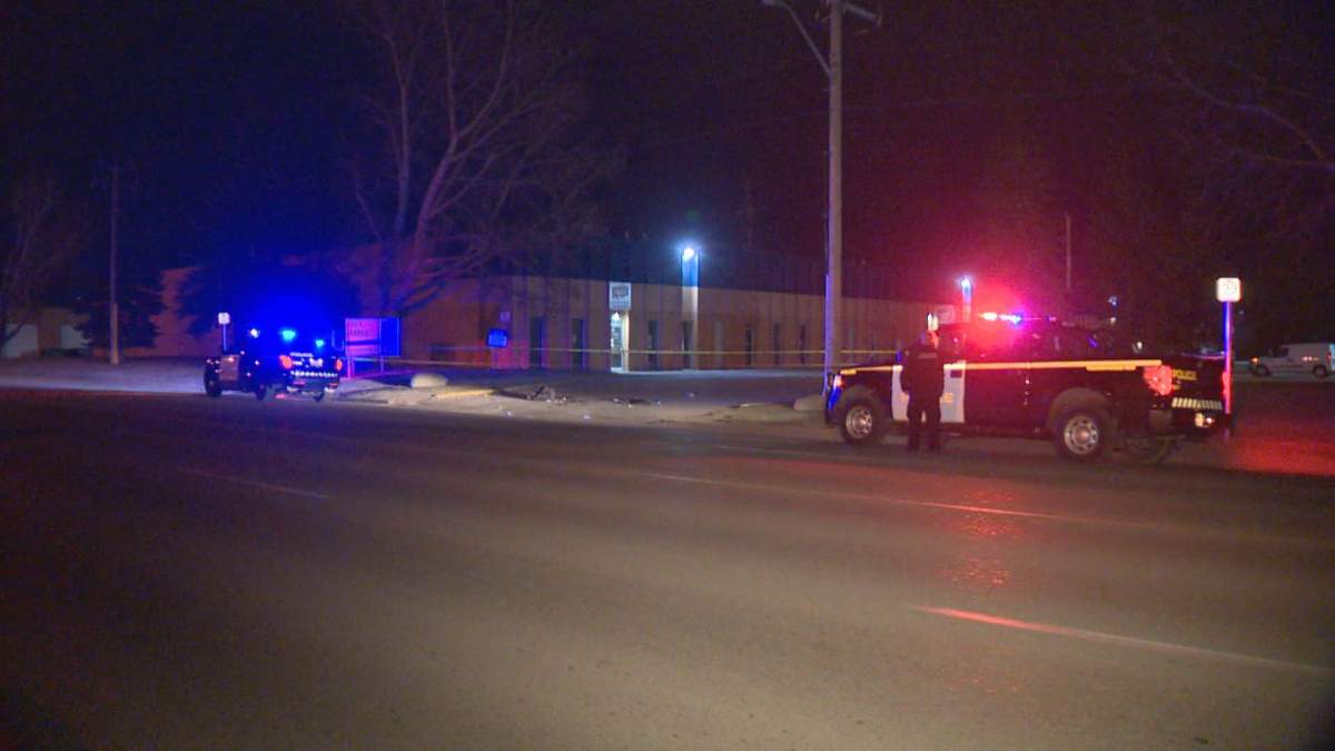 Police investigate a stabbing in the 4300 block of 61 Avenue S.E. on Wednesday, March 30, 2016.