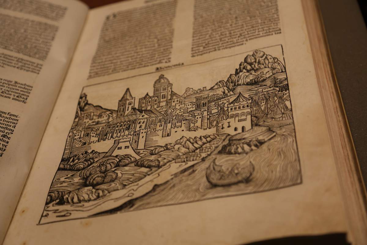 Thomas Fisher Rare Book Library