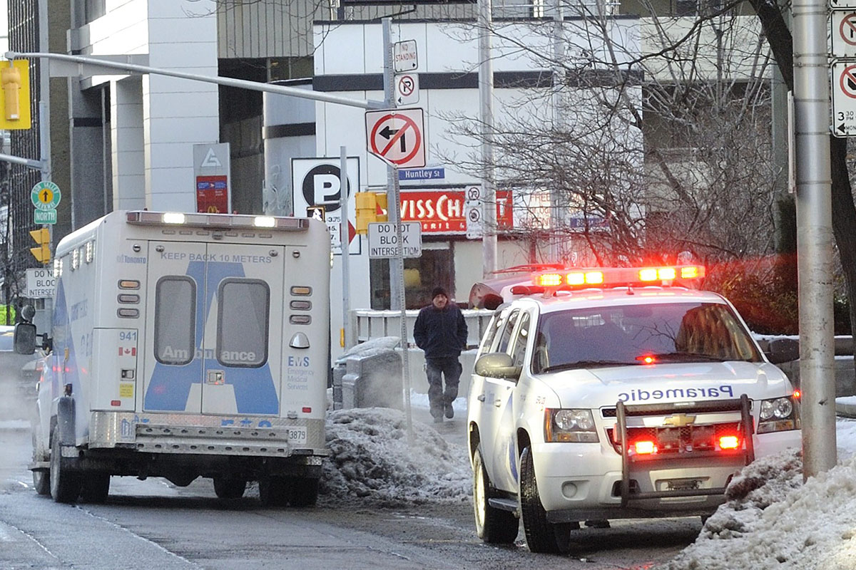Toronto EMS Emergency Response Vehicle and a Type 3 Ambulance responding to an emergency call during during a day of extreme cold weather, Toronto, Ont., January 7, 2014. 