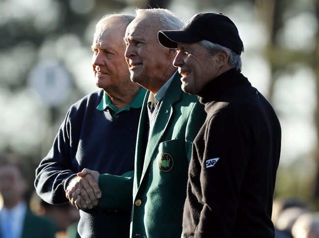 From left, Jack Nicklaus, Arnold Palmer and Gary Player pose during the ceremonial first tee before the first round of the Masters golf tournament Thursday, April 7, 2016, in Augusta, Ga.