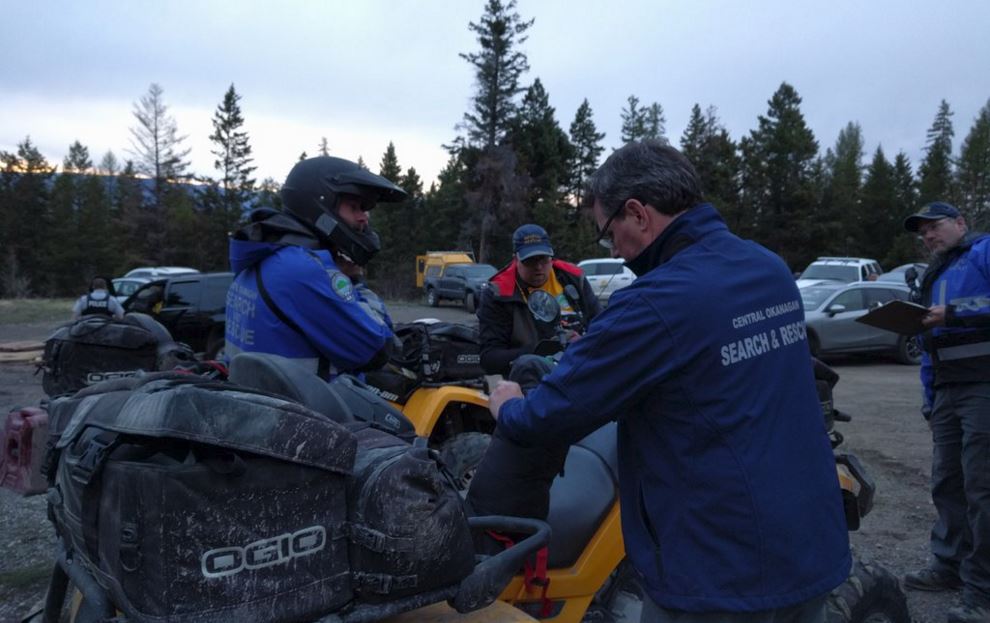 Stranded hikers rescued in Kelowna - image