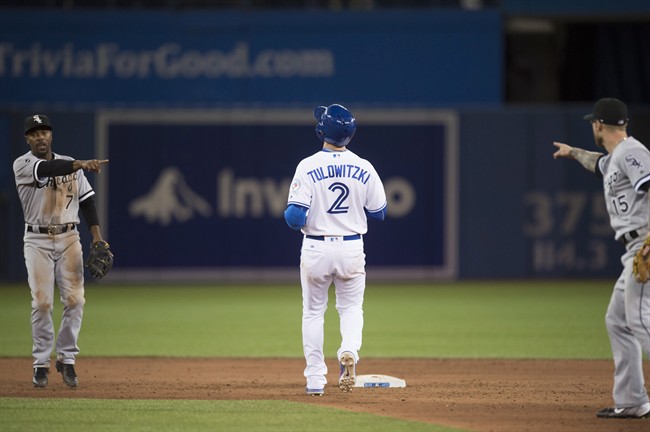 Blue Jays bullpen can’t hold onto lead in 7-5 loss to White Sox - image