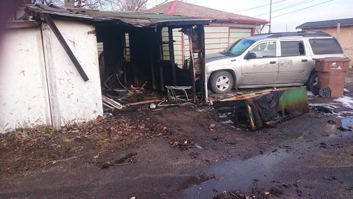 An early morning fire caused significant damage to a detached garage in downtown Regina.