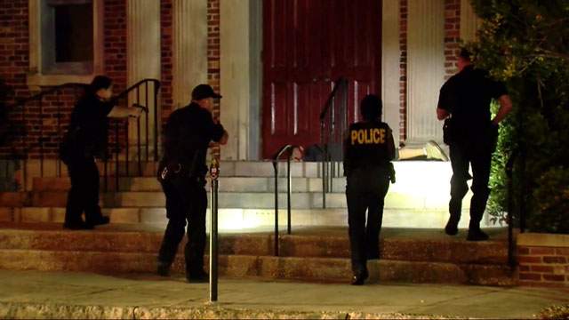 Church maintenance worker holds up robber at gunpoint following break-in - image