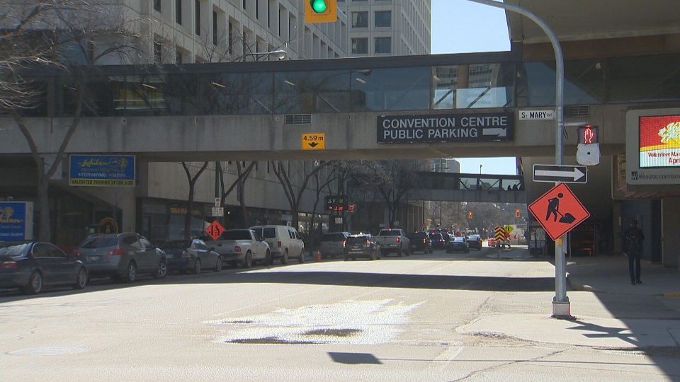 The Skywalk is reopening between Portage Place and Winnipeg Square.