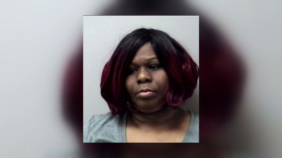 2 arrested after argument over crab legs turns physical - image